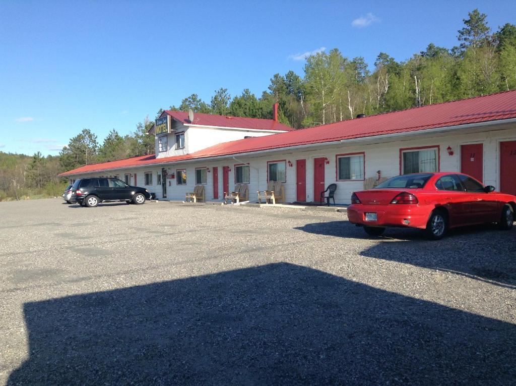 Richard Lake Motel Coniston Exterior foto