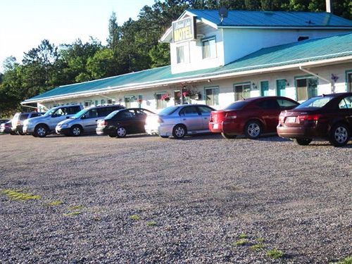 Richard Lake Motel Coniston Exterior foto